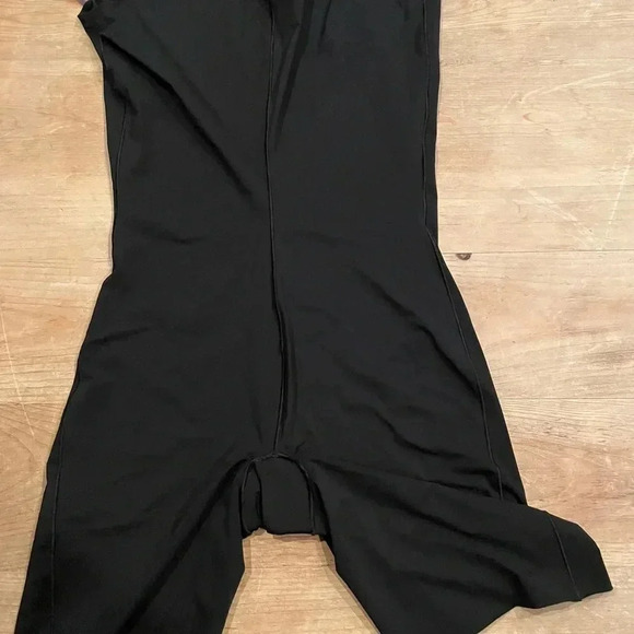 Spanx Black One Piece with Adjustable Straps Size IX 1TG Shapewear - Picture 5 of 11